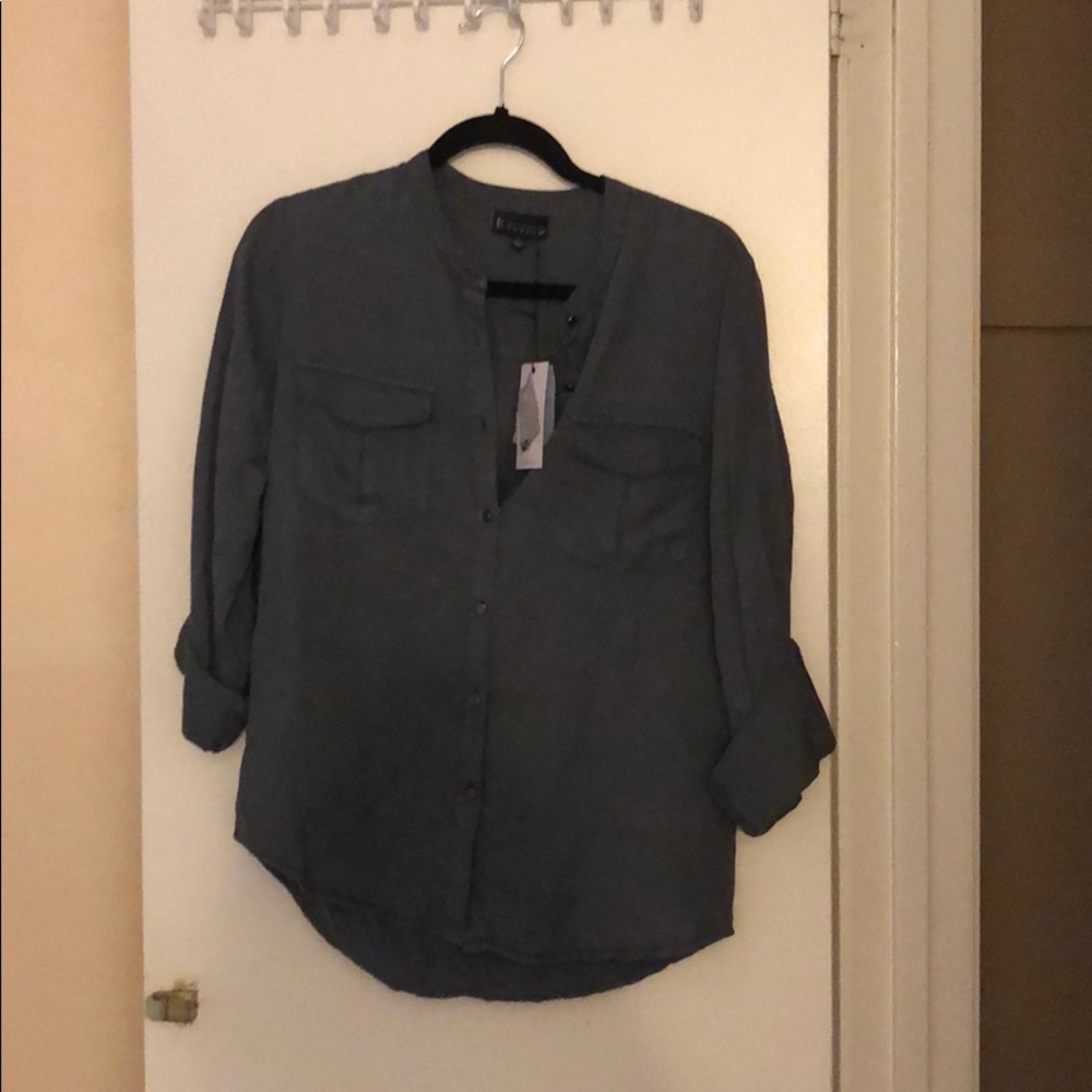 NWT Bobeau button down top